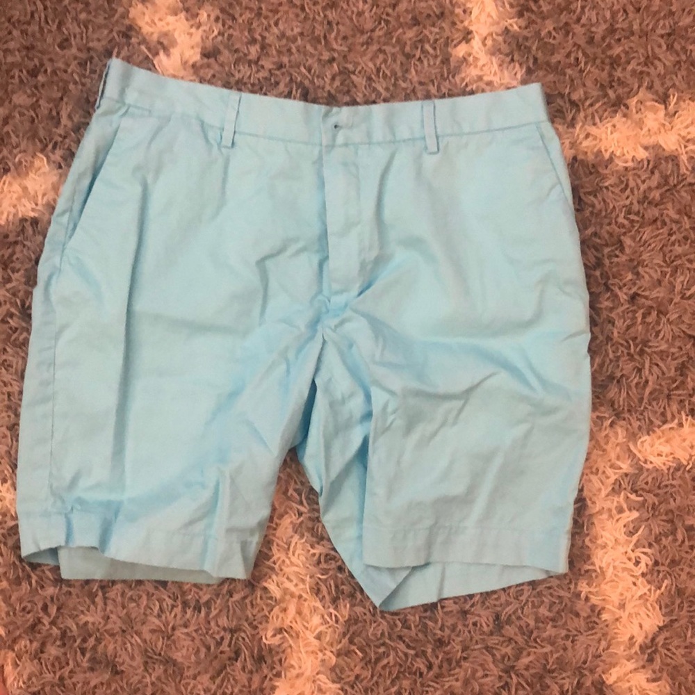 NWOT Mens Polo shorts.
